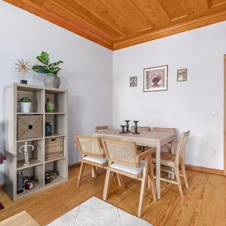 Villa Detached Triplex With Garden Terrace *
