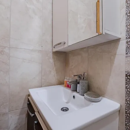 Villa Detached Triplex With Garden Terrace Istanbul