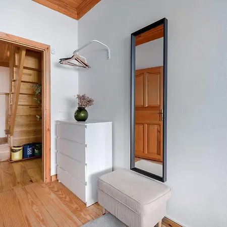 Detached Triplex With Garden Terrace *