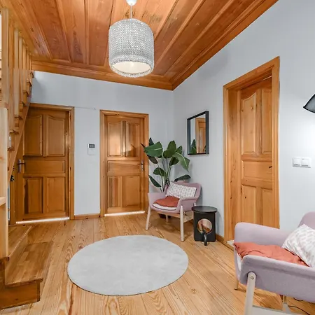 Villa Detached Triplex With Garden Terrace Istanbul
